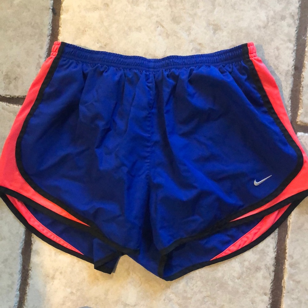 Nike lined shorts